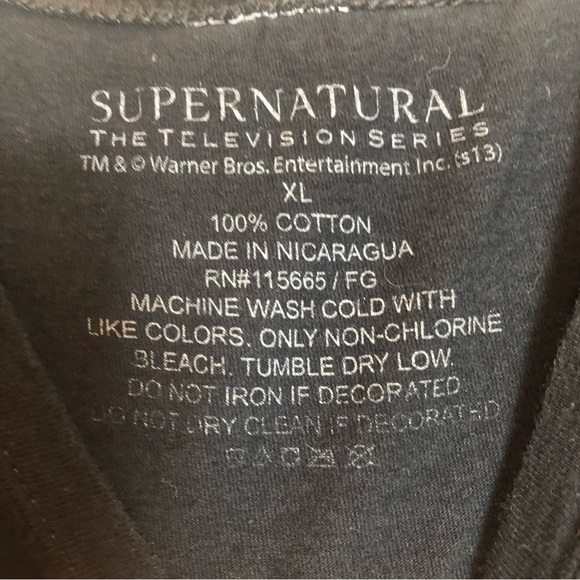Supernatural Black T-Shirt    Women’s Size XL Juniors - Picture 2 of 5